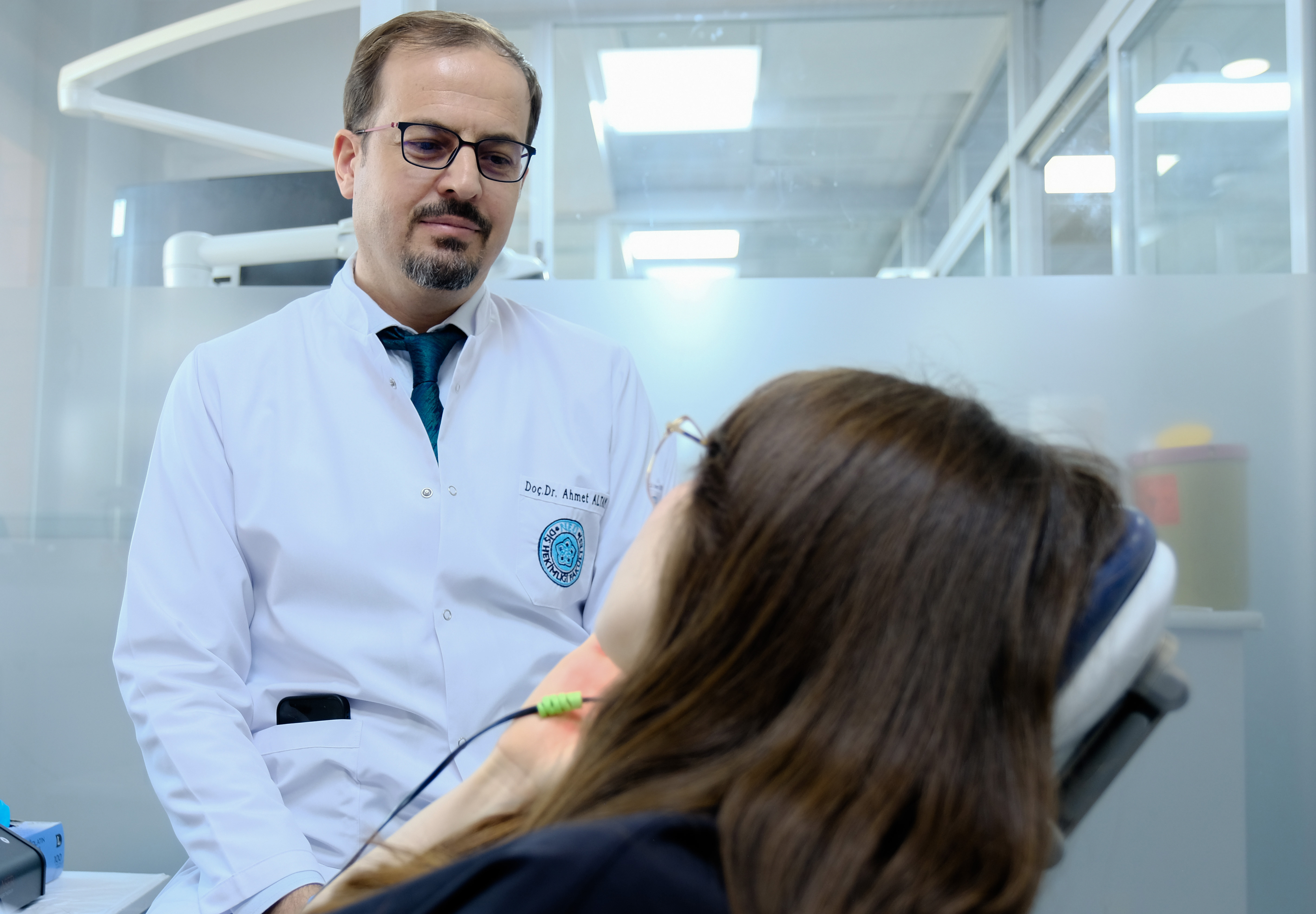 Konya- Doç. Dr. Altan’ın ‘hasarlı dokuların tamiri için düşük doz lazer tedavisi’ araştırması uluslararası dergide - Görsel 4