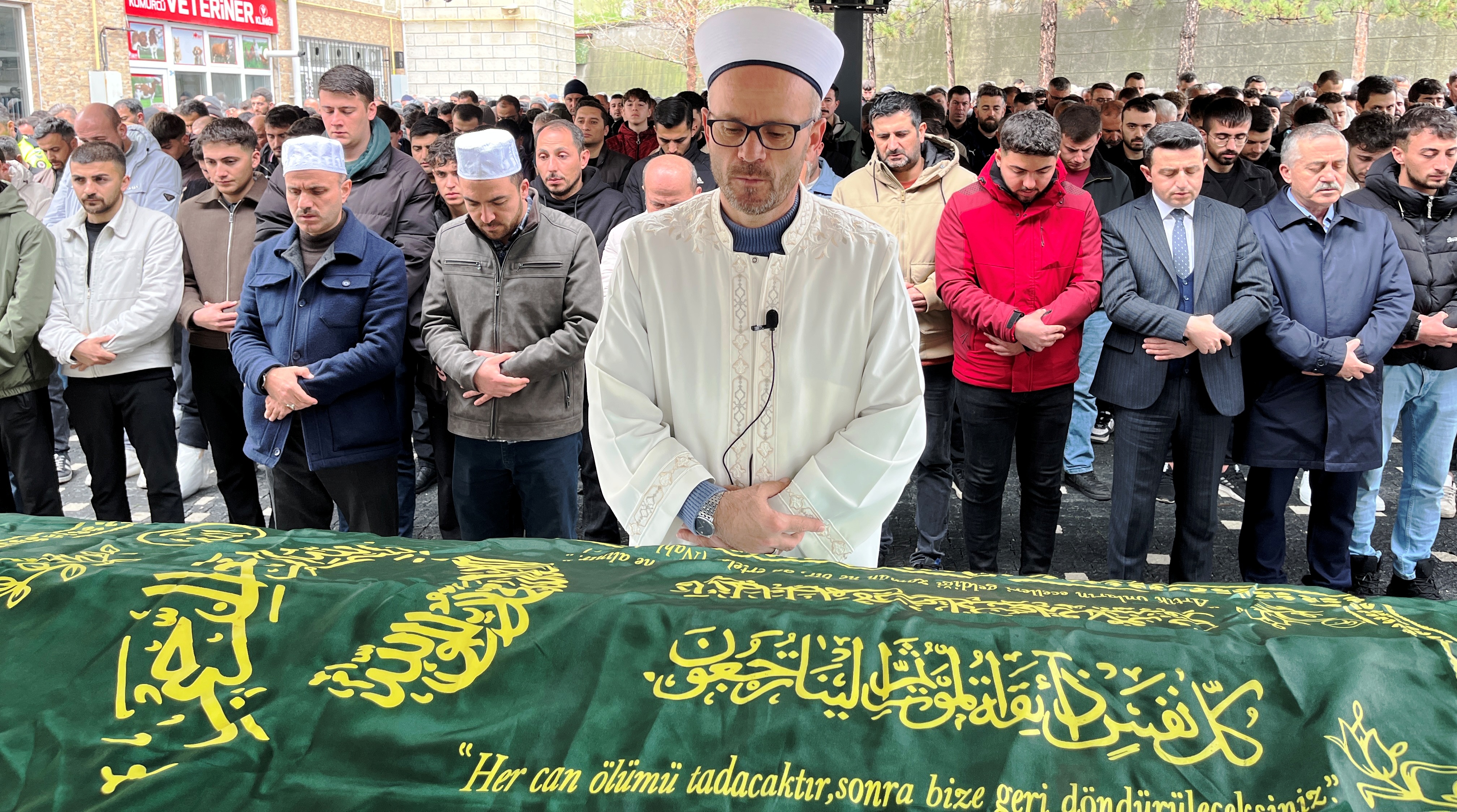 Ankara'daki kazada ölen 5 kişi, son yolculuklarına uğurlandı - Görsel 1