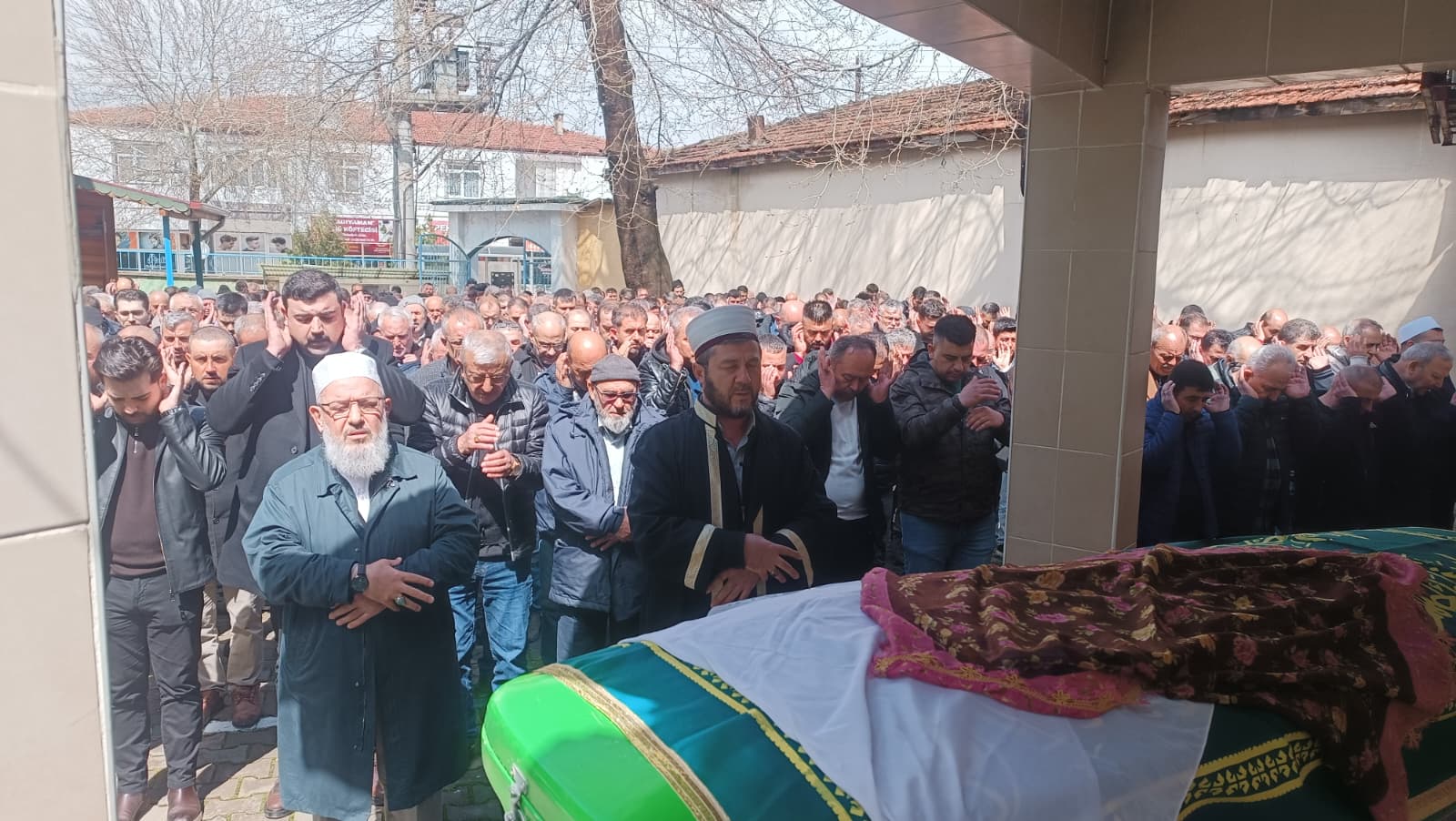 Ankara'daki kazada ölen 5 kişi, son yolculuklarına uğurlandı - Görsel 5