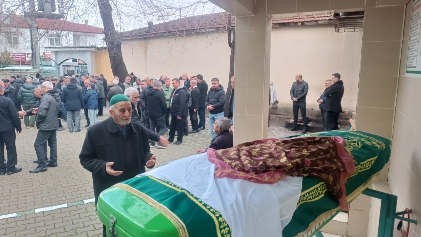 Ankara'daki kazada ölen 5 kişi, son yolculuklarına uğurlandı - Görsel 6