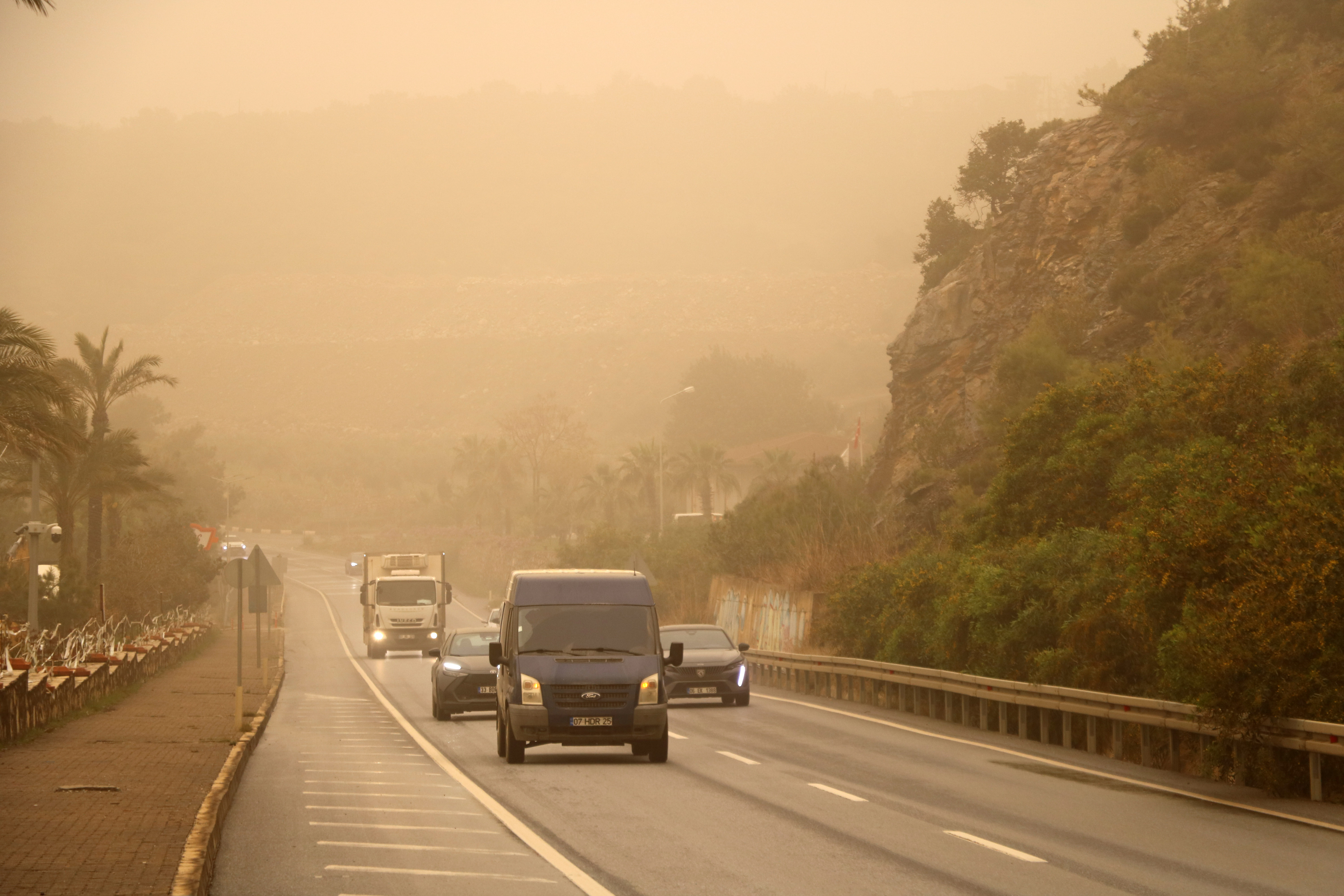 Antalya'yı çöl tozu bulutu kapladı  - Görsel 5