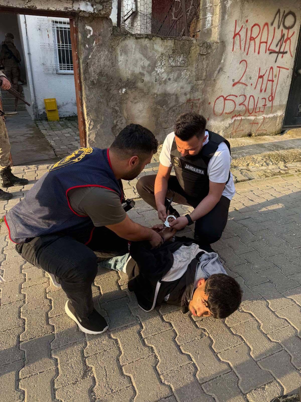 MİT'ten siber suç şebekesine operasyon; 12 gözaltı - Görsel 2