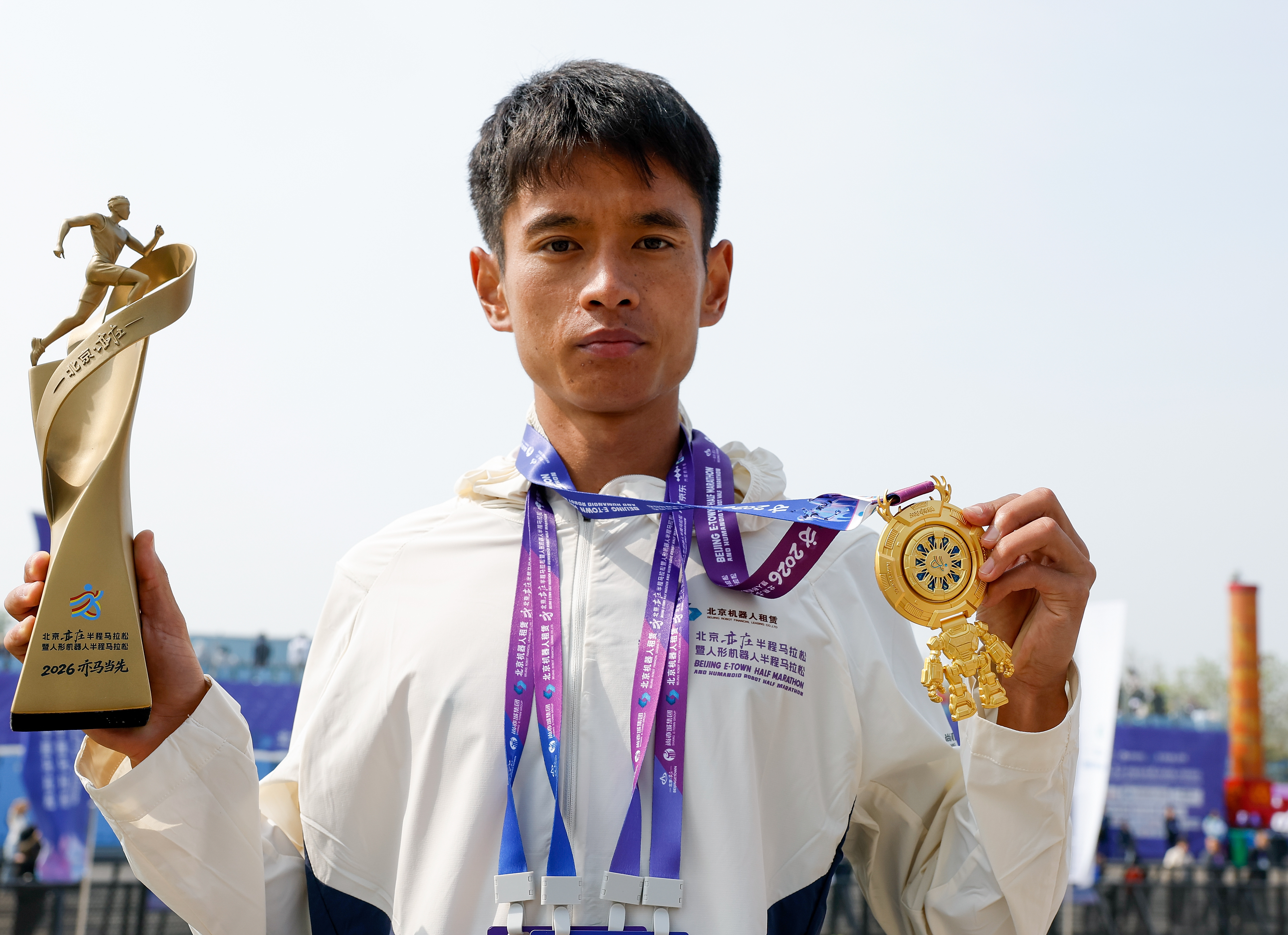 İnsansı robot yarı maratonda dünya rekorunu kırdı - Görsel 9