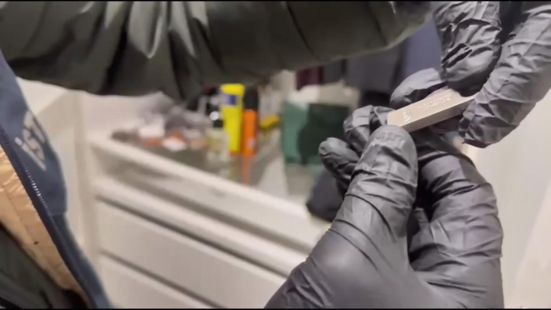 İstanbul merkezli 20 ilde telefon dolandırıcılarına operasyon: 73 şüpheli gözaltına alındı - Görsel 3