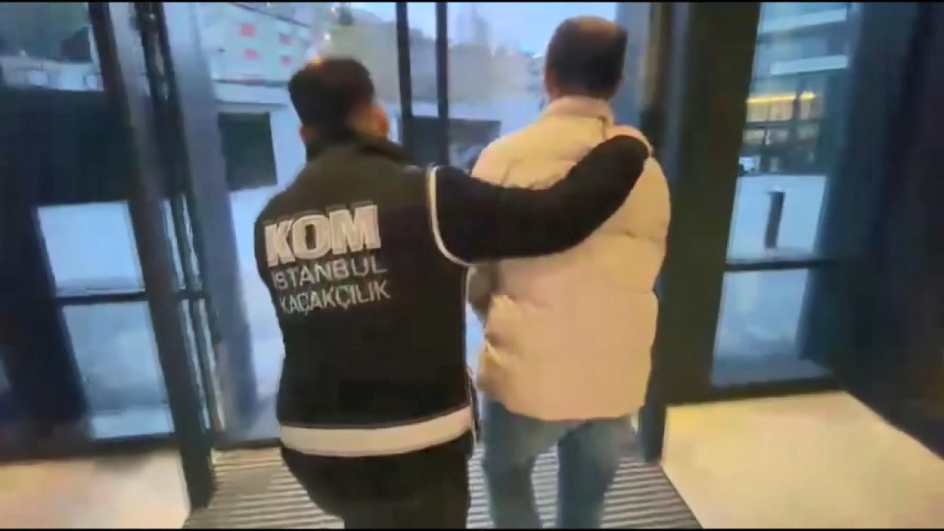 İstanbul merkezli 20 ilde telefon dolandırıcılarına operasyon: 73 şüpheli gözaltına alındı - Görsel 6