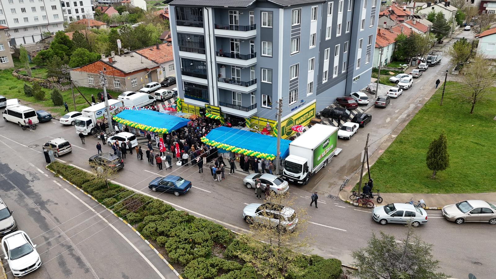 Saray Market Kızılcalar Şubesi Yoğun Katılımla Hizmete Açıldı - Görsel 3
