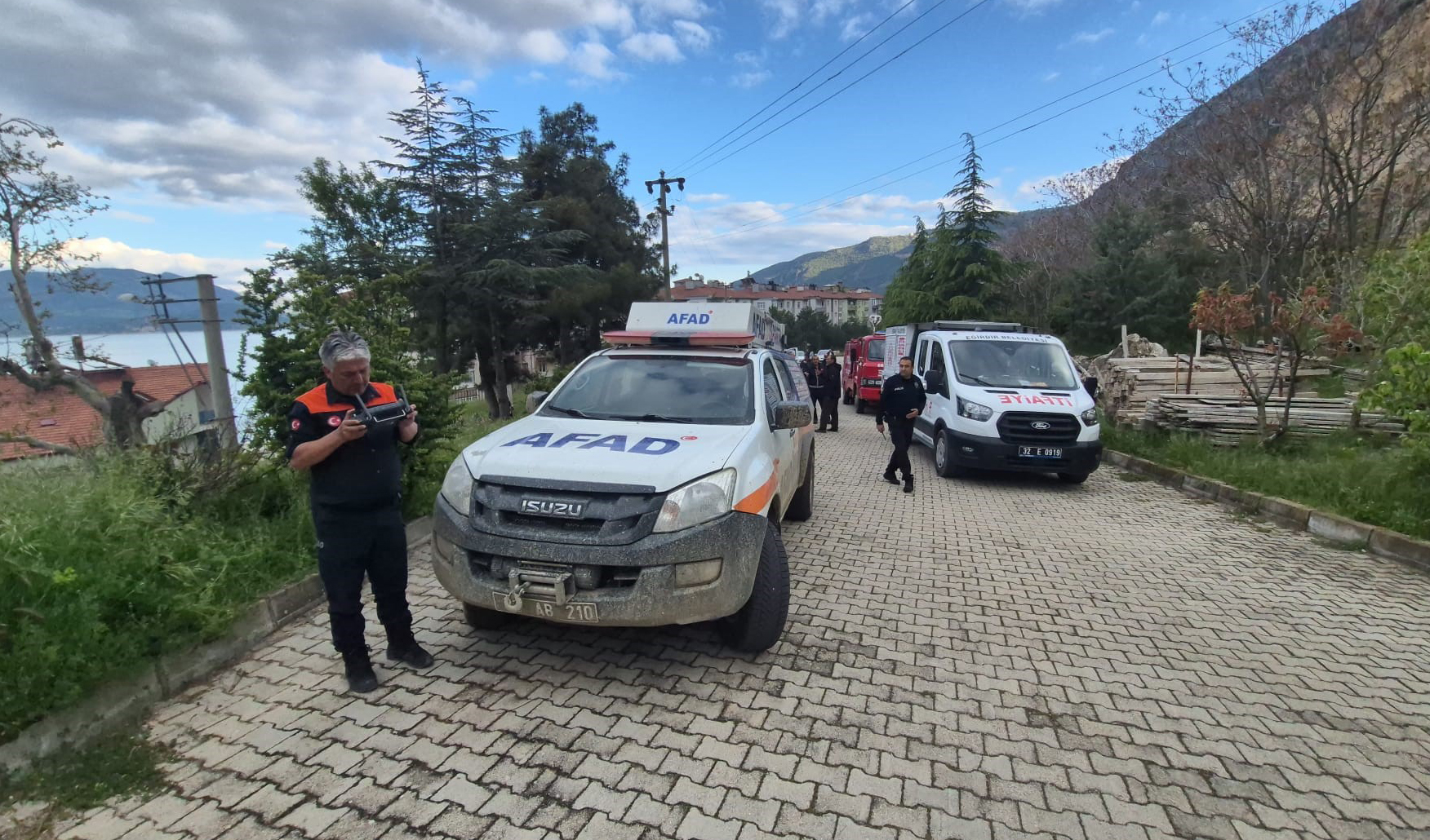Isparta- Dağlık alanda mahsur kalan 2 çocuk kurtarıldı - Görsel 6