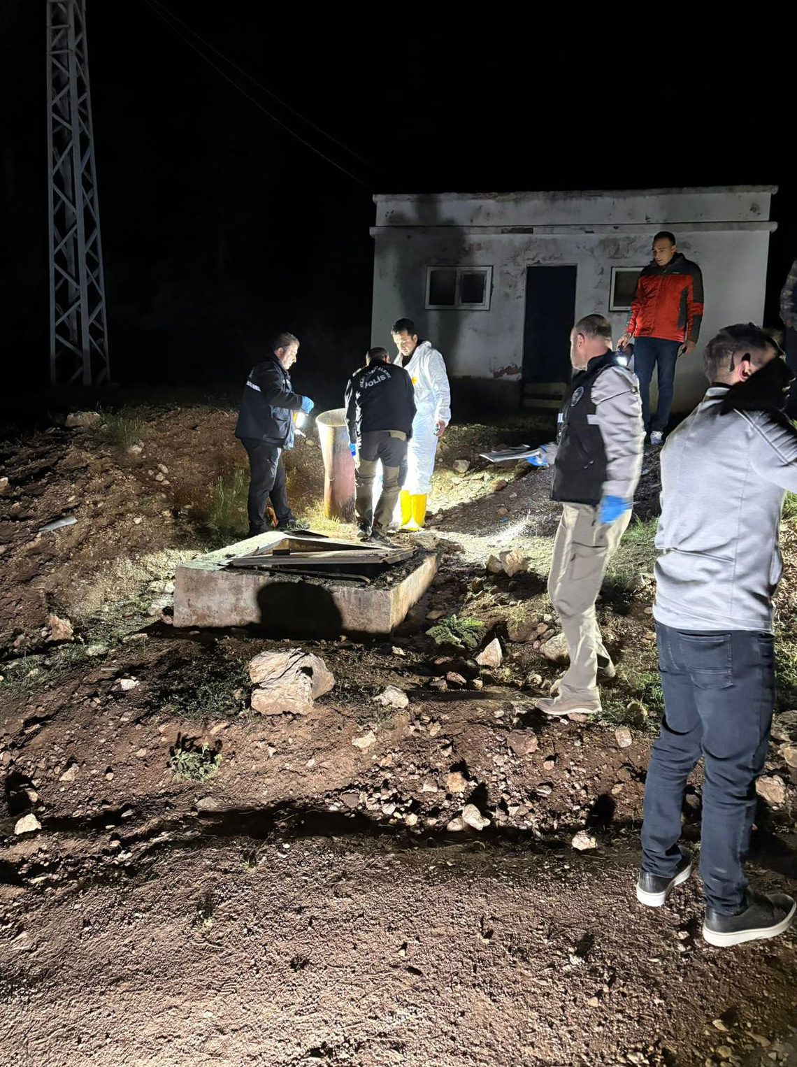 Kübra’yı ormana götürüp öldürdükten sonra cesedini yakmışlar - Görsel 4
