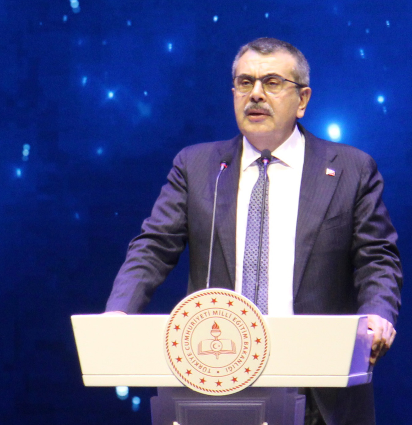 Konya- Bakan Tekin: Evlatlarımızı ekranların insafına terk etmemeliyiz - Görsel 4