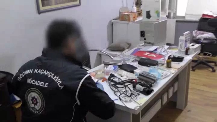 Bursa'da 'sahte doktor' operasyonu; 17 gözaltı - Görsel 2