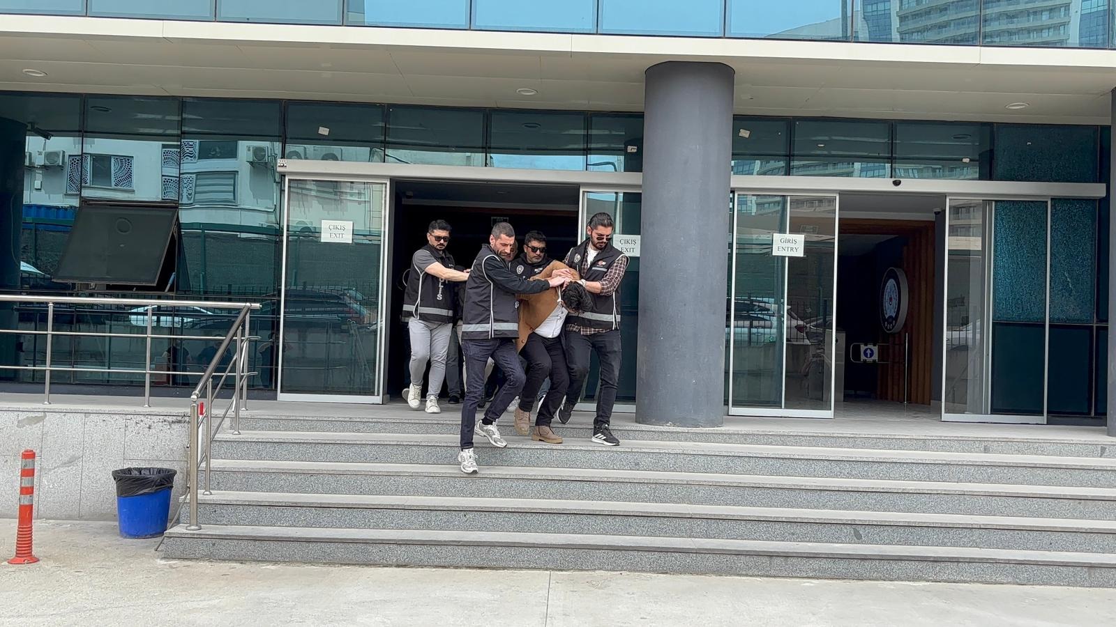 Bursa’da 'Kıraathane' Maskeli Çeteye Darbe: Çiftçileri Kadınlarla Tuzağa Düşürüp Mallarına Çöktüler! - Görsel 2
