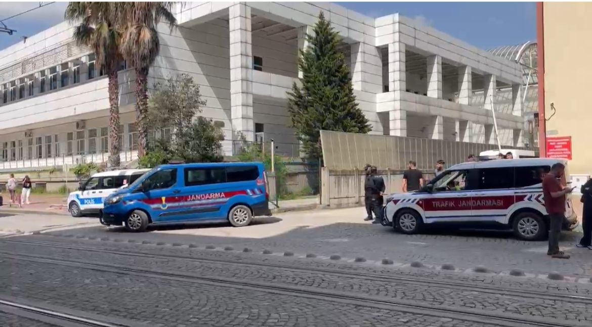 Köpeği demir çubukla öldüren şüpheli tutuklandı - Görsel 2