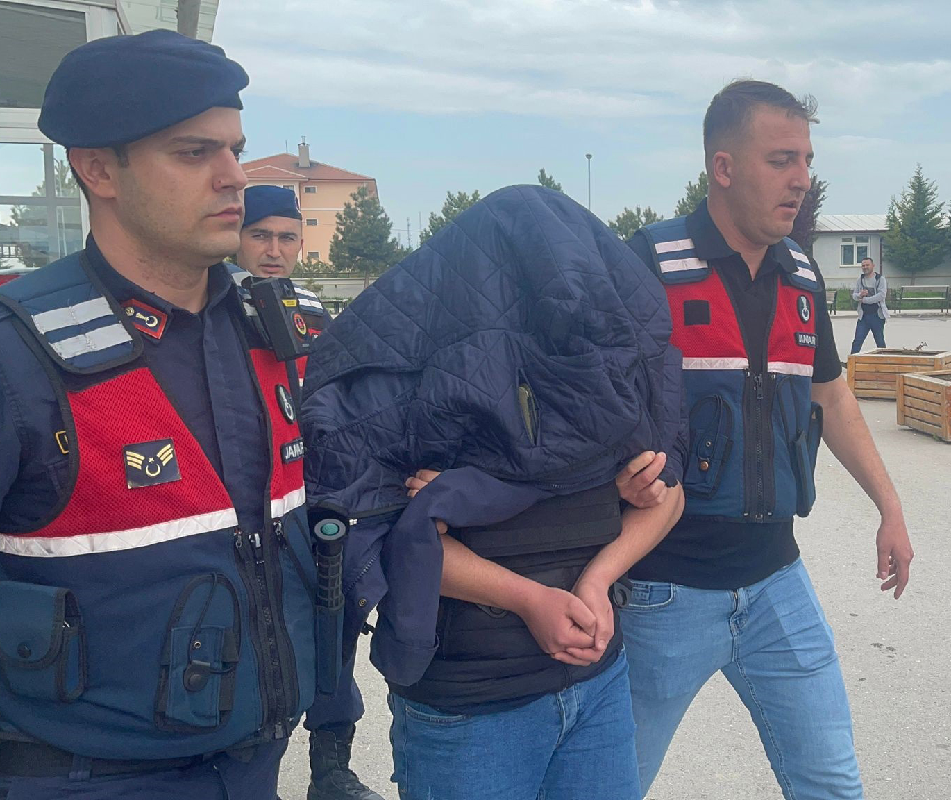 Beyşehirde Tüfek atölyesi sahibinin öldürülmesine ilişkin 7 tutuklama - Görsel 1
