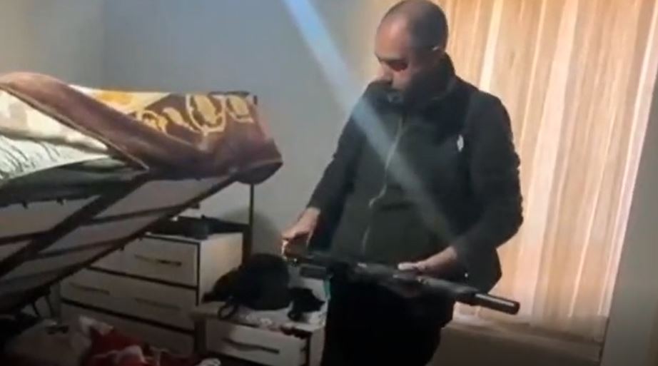 Ankara’da silahlı paylaşım yapanlara operasyon: 19 gözaltı - Görsel 1