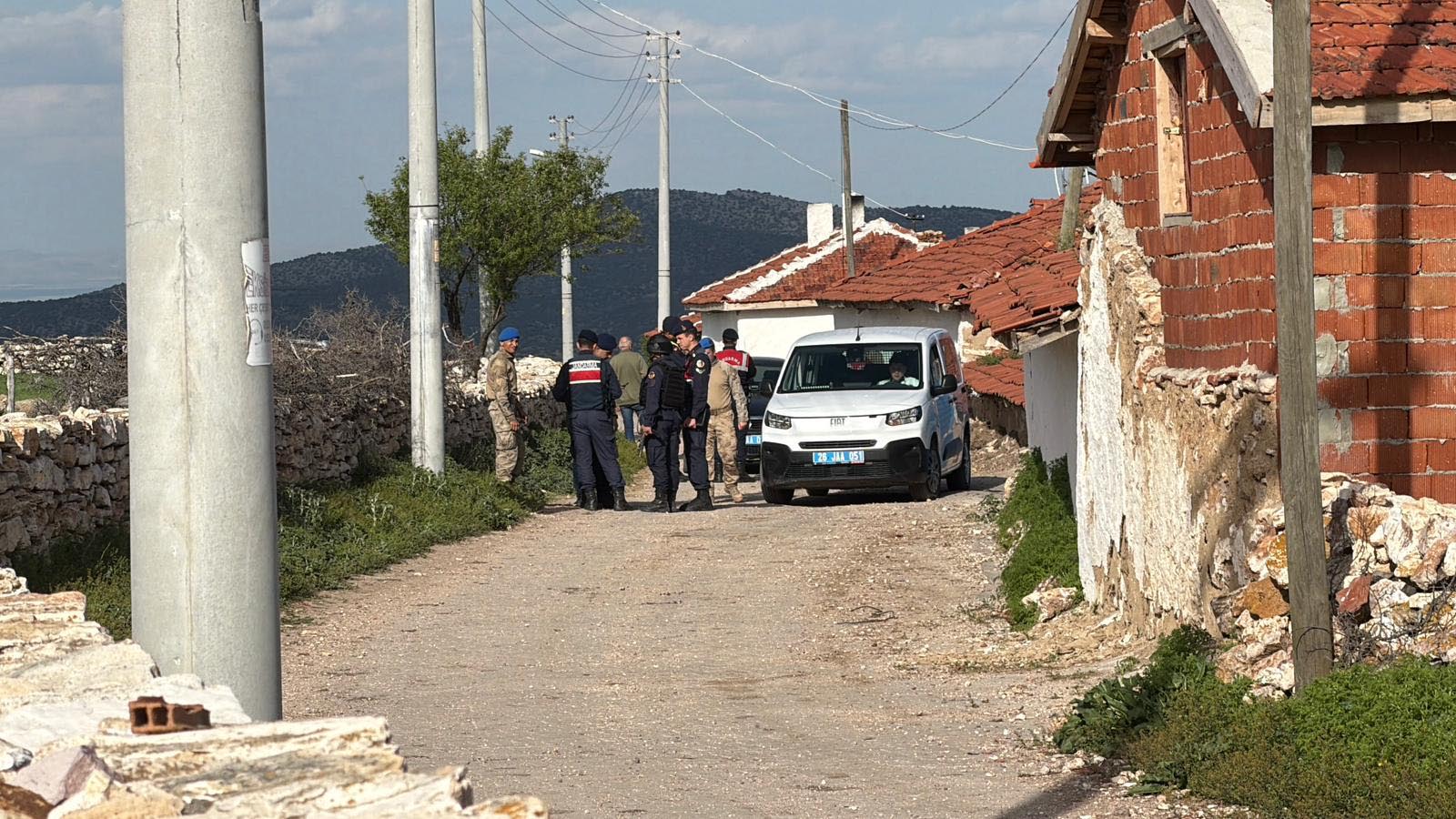 Arazi anlaşmazlığında tüfekle amcasını öldürüp, kuzenini yaraladı - Görsel 3