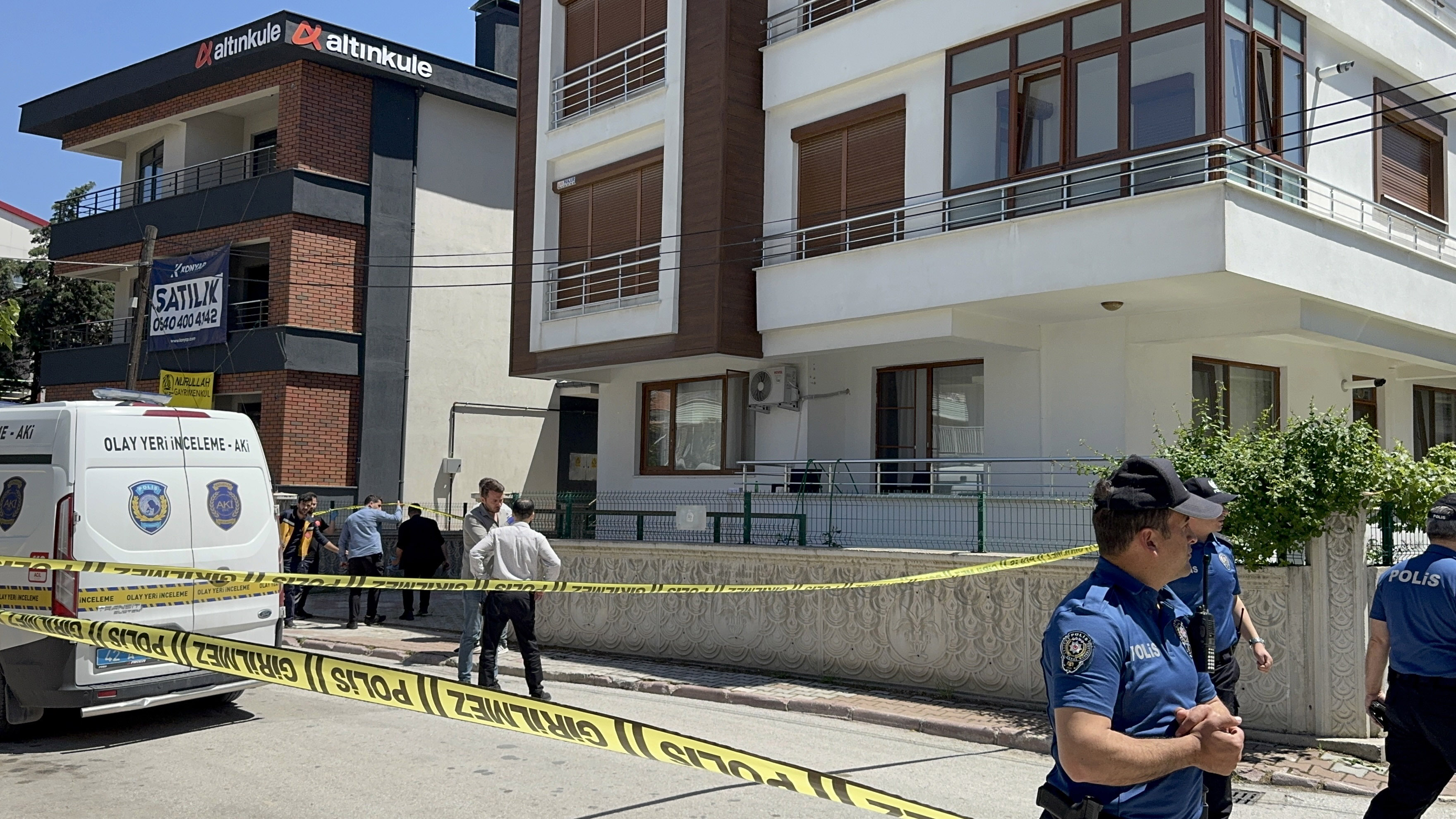 Konya’da Evlat Dehşeti: Anne ve Babasını Bıçaklayarak Öldürdü - Görsel 2