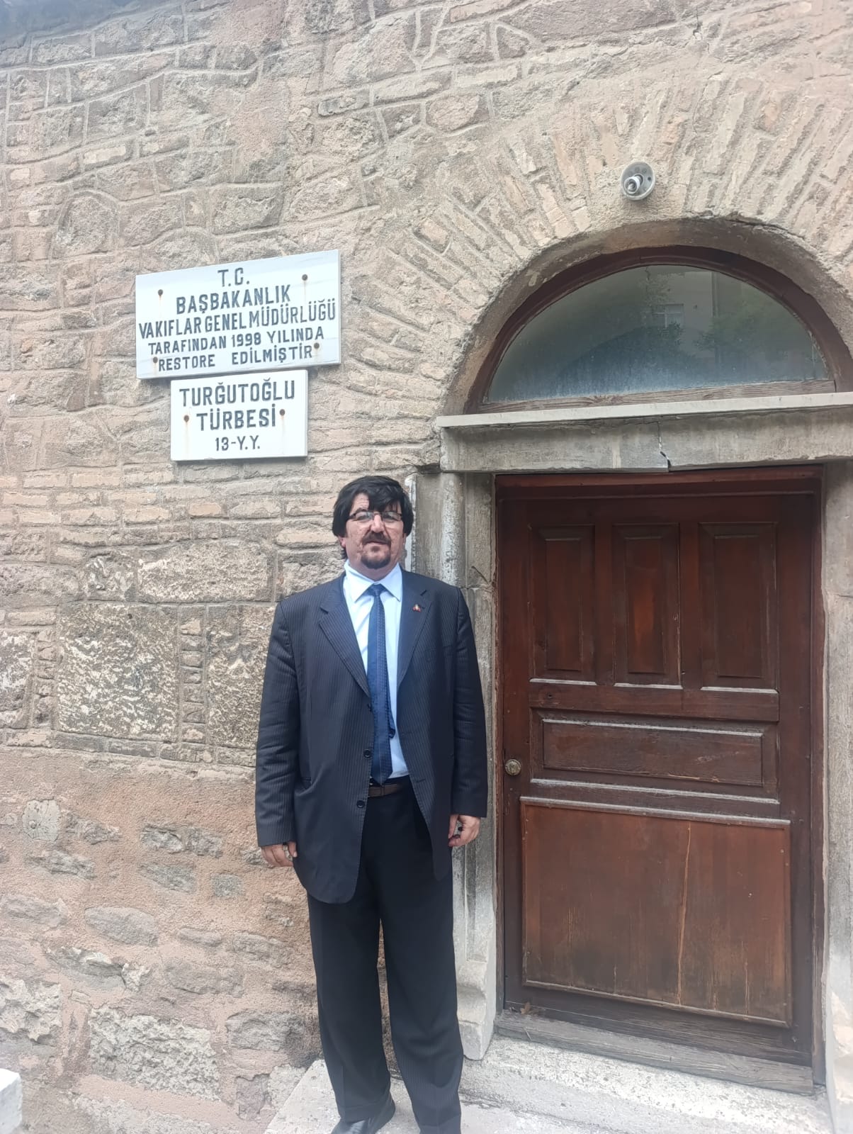 BAŞKAN ŞAHİN: "TURGUTOĞLU TÜRBELERİ'NİN RESTORASYONU İLE TARİHE IŞIK TUTACAĞIZ" - Görsel 2
