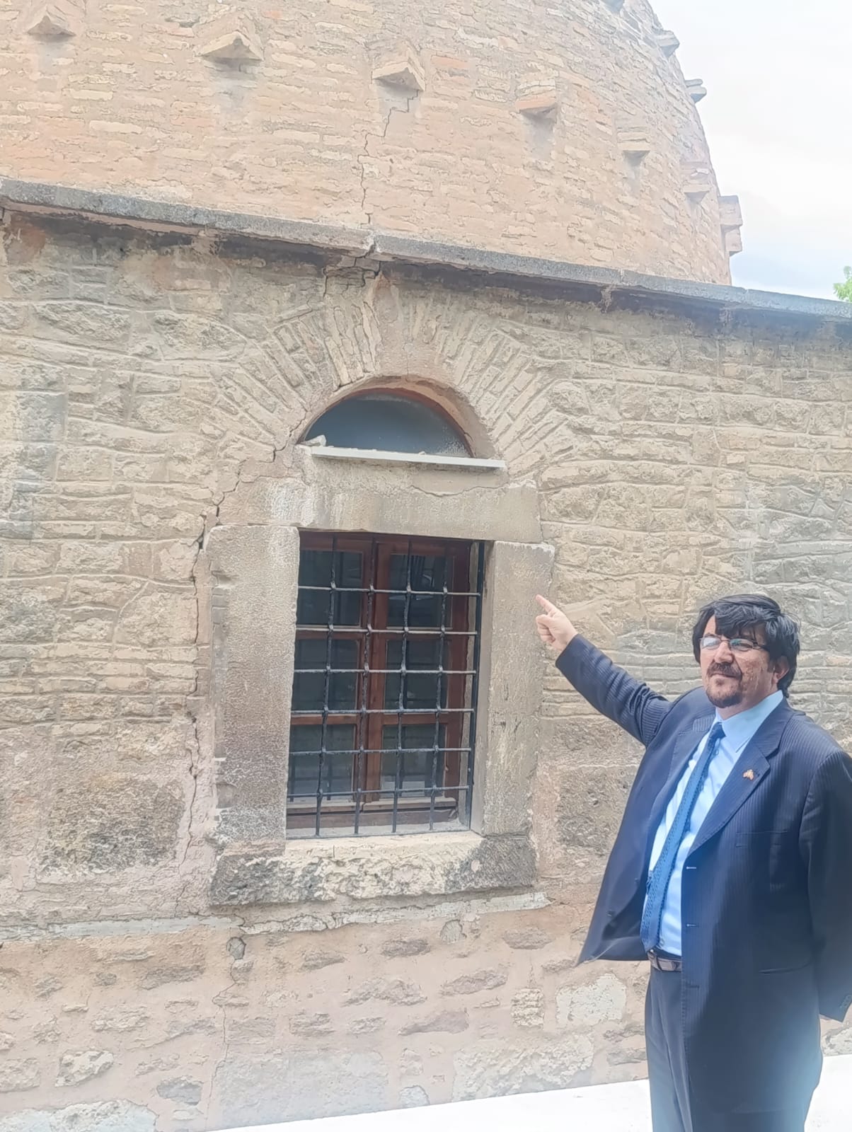 BAŞKAN ŞAHİN: "TURGUTOĞLU TÜRBELERİ'NİN RESTORASYONU İLE TARİHE IŞIK TUTACAĞIZ" - Görsel 3