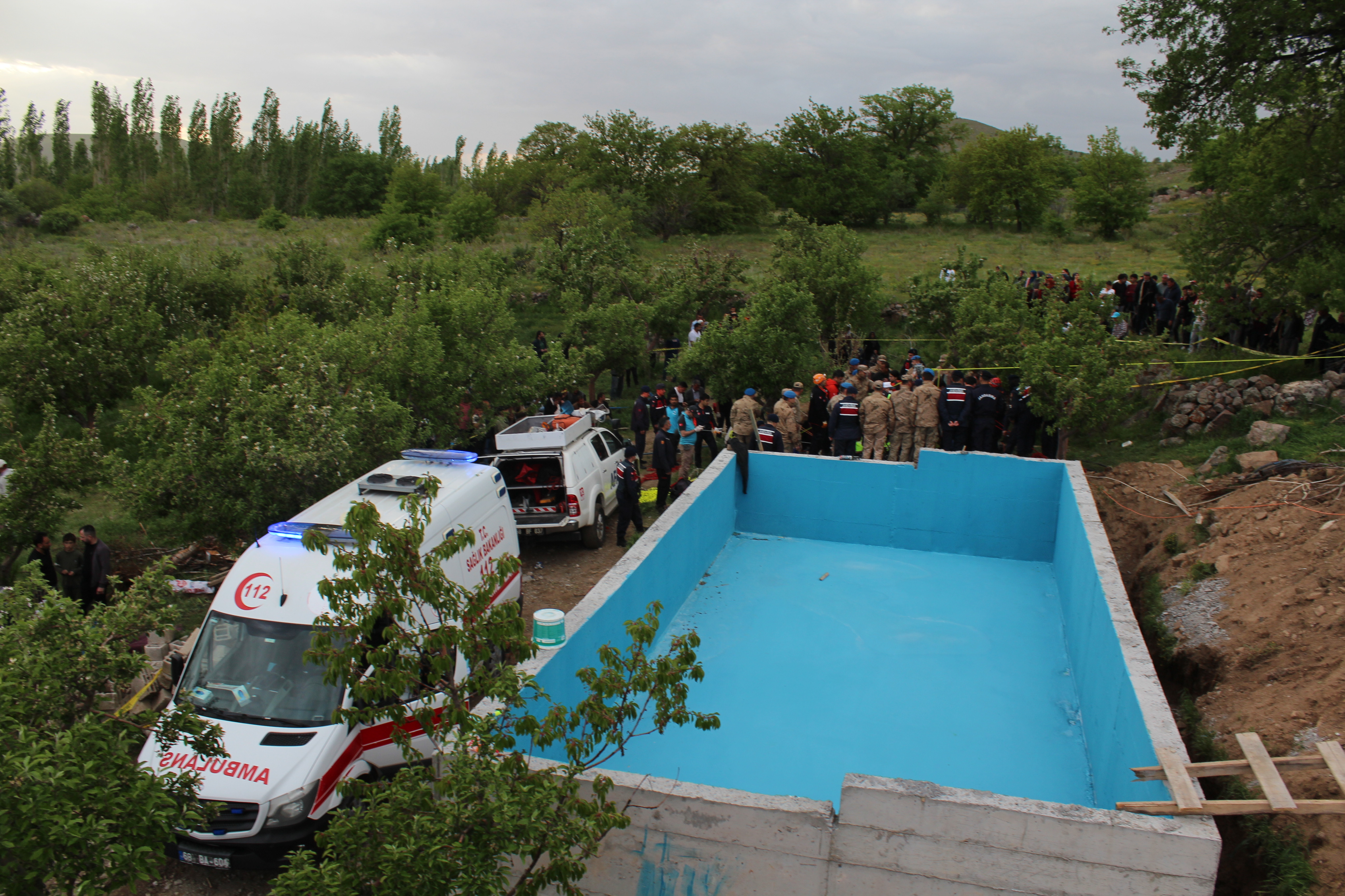 Aksarayda Facia Kuyuda gazdan etkilendi, 2 kardeşi ve akrabası yardım için kuyuya indi: 3 ölü, 1 yaralı - Görsel 13