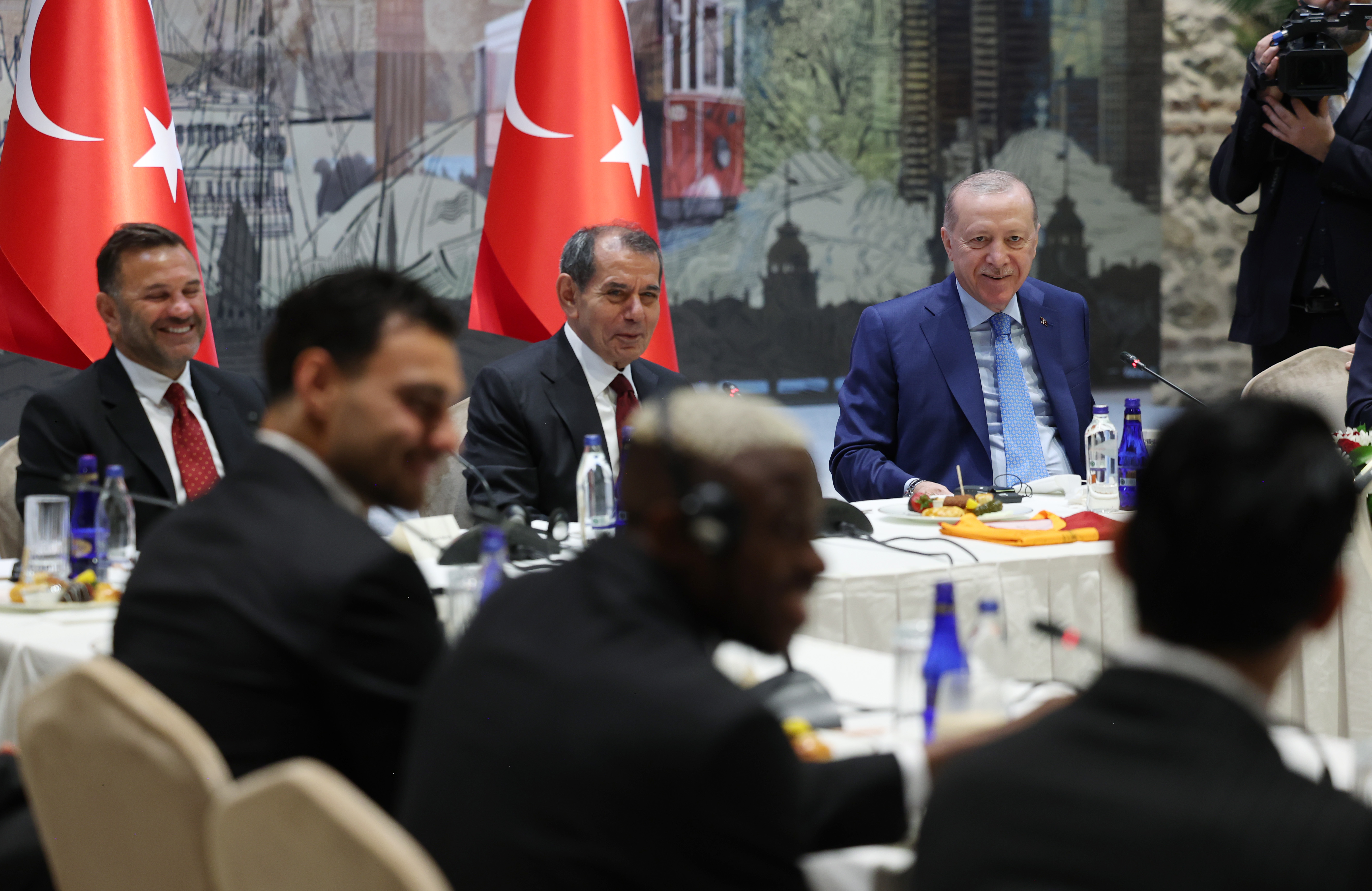 Cumhurbaşkanı Erdoğan, Süper Lig şampiyonu Galatasaray’ı kabul etti - Görsel 9