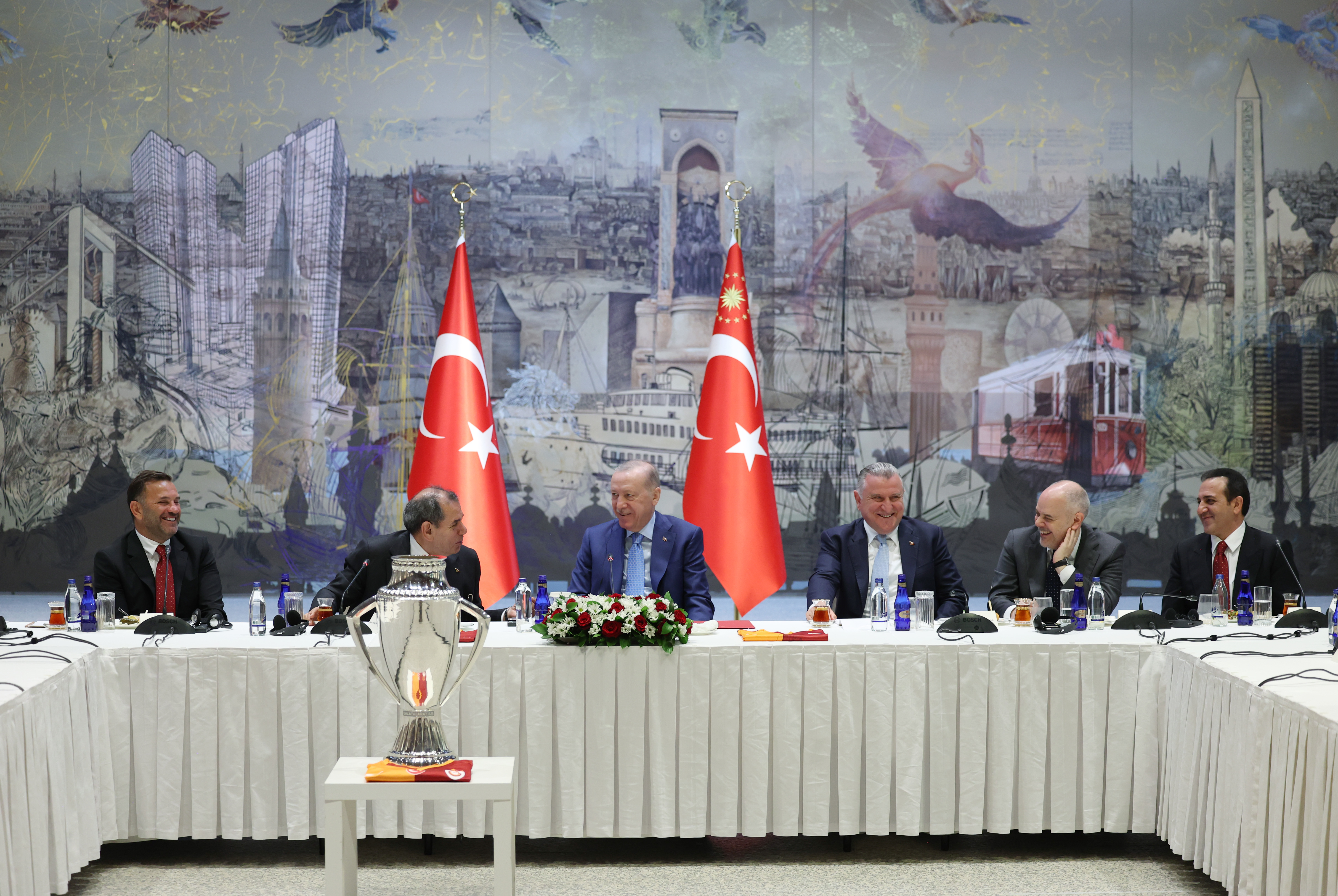 Cumhurbaşkanı Erdoğan, Süper Lig şampiyonu Galatasaray’ı kabul etti - Görsel 10