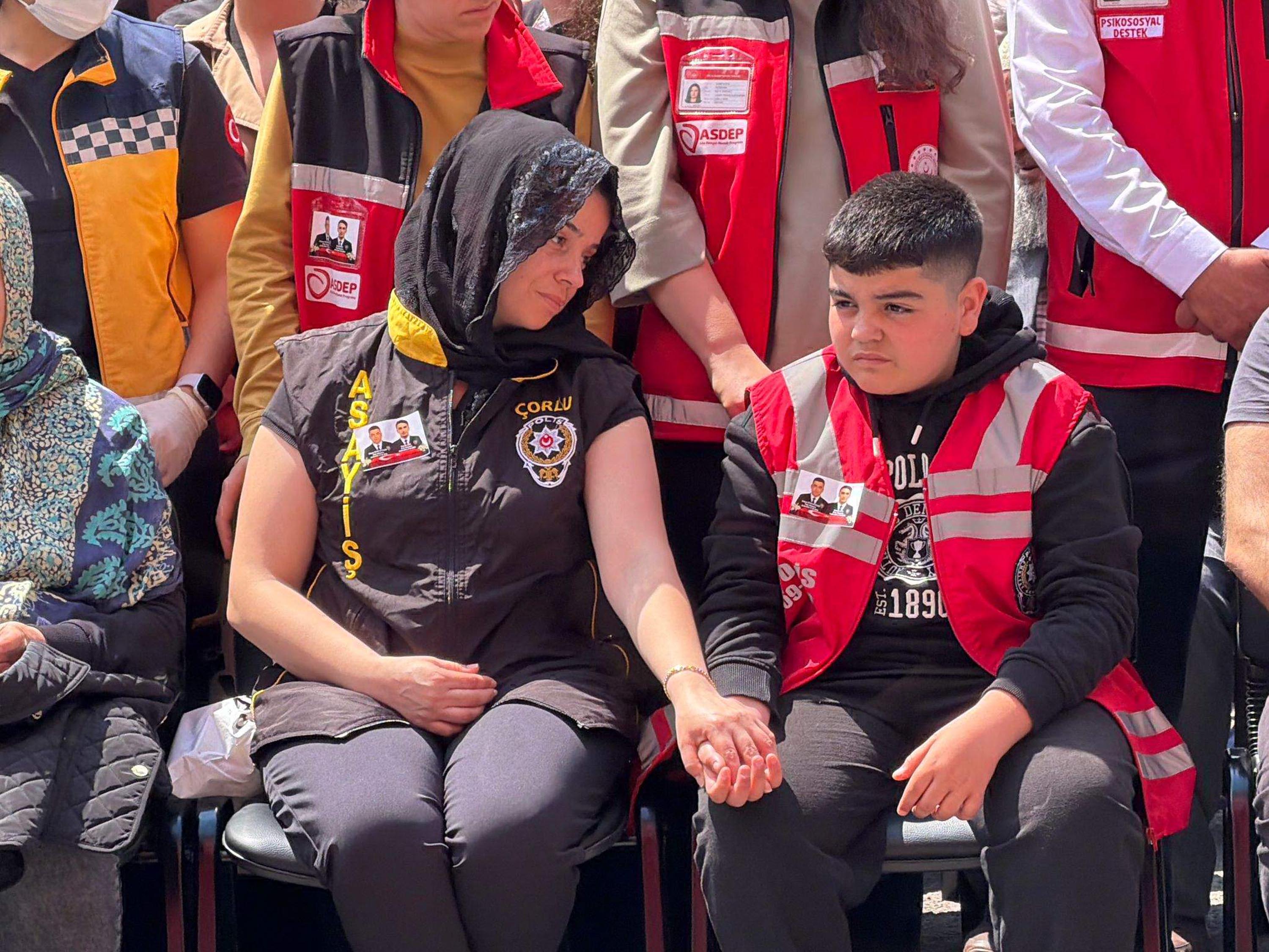Tekirdağ'da şehit 2 polis memuru için tören - Görsel 4
