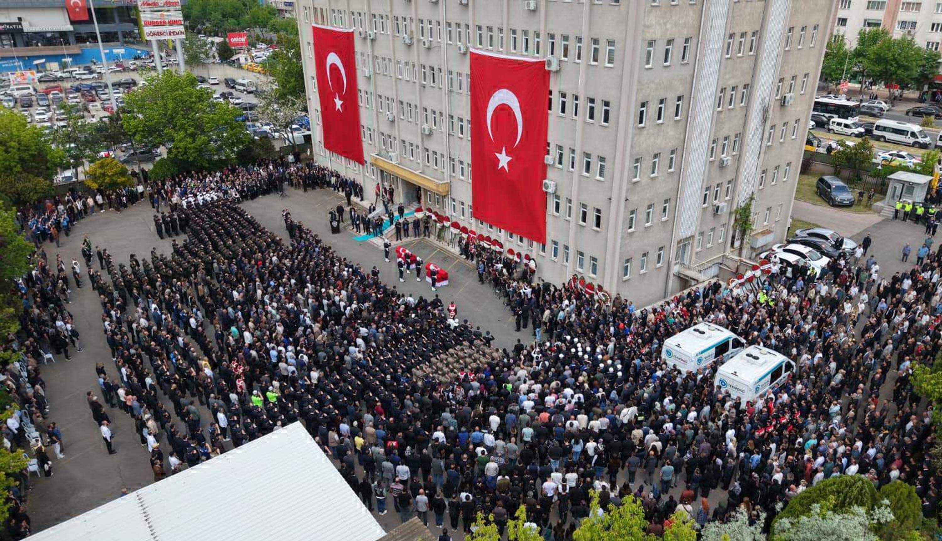 Tekirdağ'da şehit 2 polis memuru için tören - Görsel 10