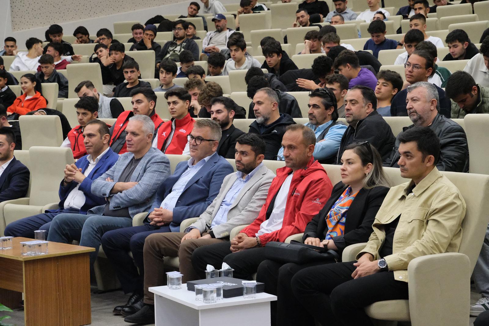 SEYDİŞEHİR ÇALIŞAN GENÇLİK’İN  KONUĞU VELİ VURAL OLDU  - Görsel 9