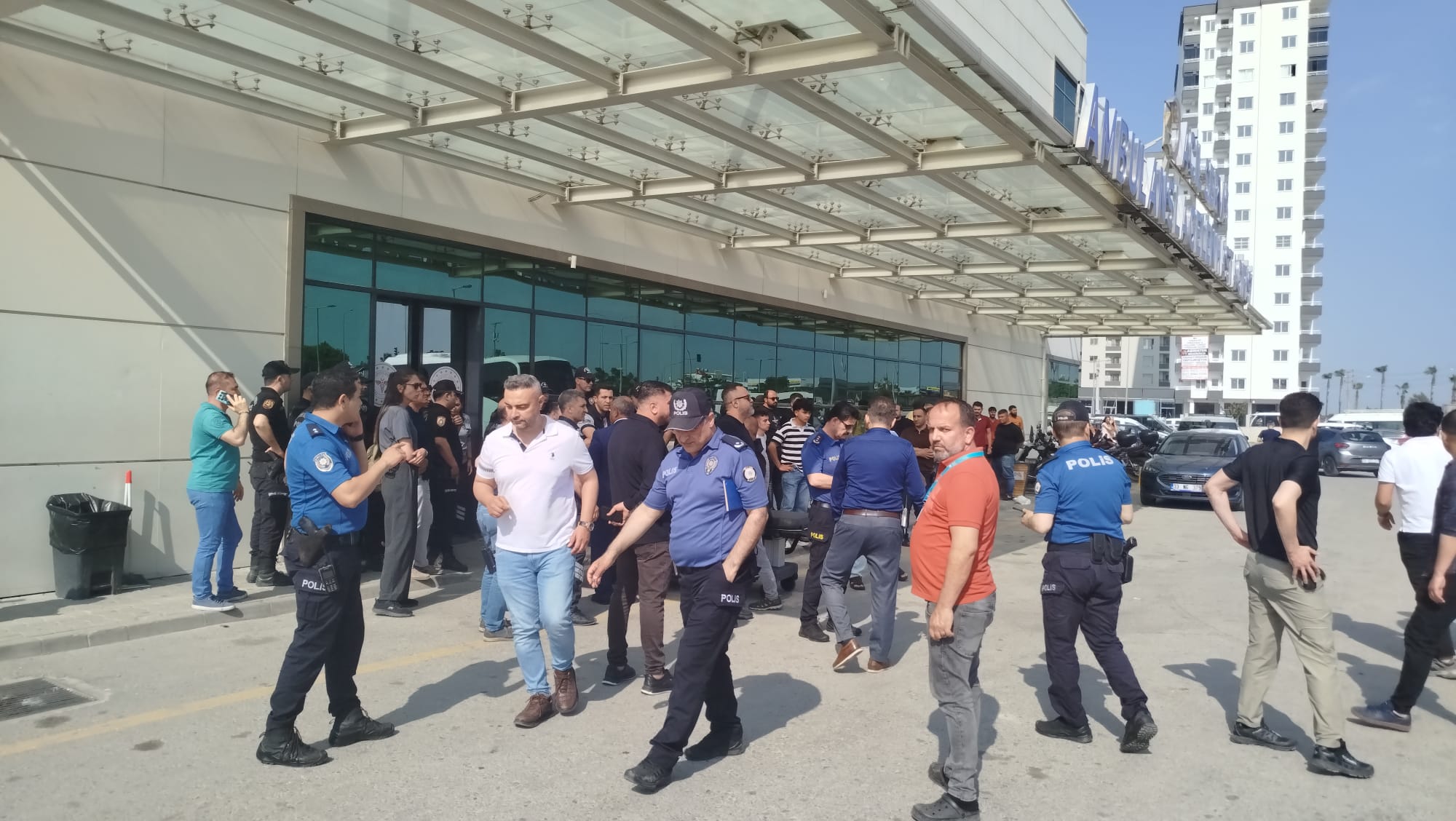 Mersin'de 6 kişiyi öldüren şüpheli, yakalanacağını anlayınca intihar etti  - Görsel 3