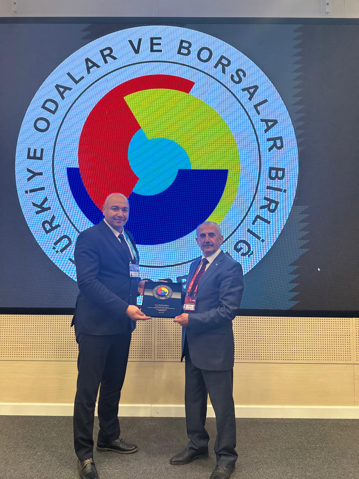 Seydişehir TSO Genel Sekreteri İbrahim Erkek’e Cumhurbaşkanı Erdoğan’dan Plaket - Görsel 1