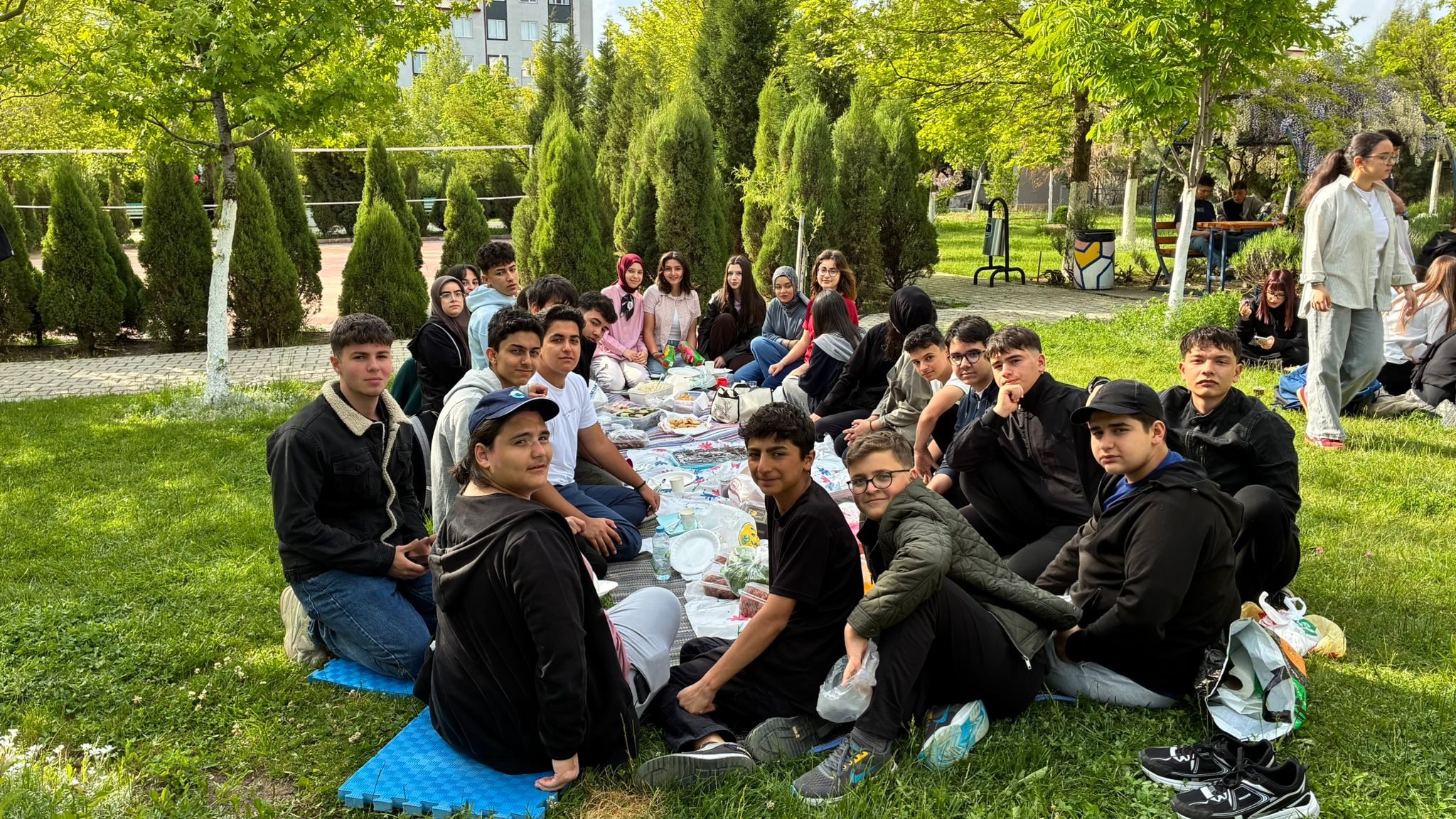 SEHALDE  GELENEKSEL 19 MAYIS GENÇLİK ŞÖLENİ - Görsel 1