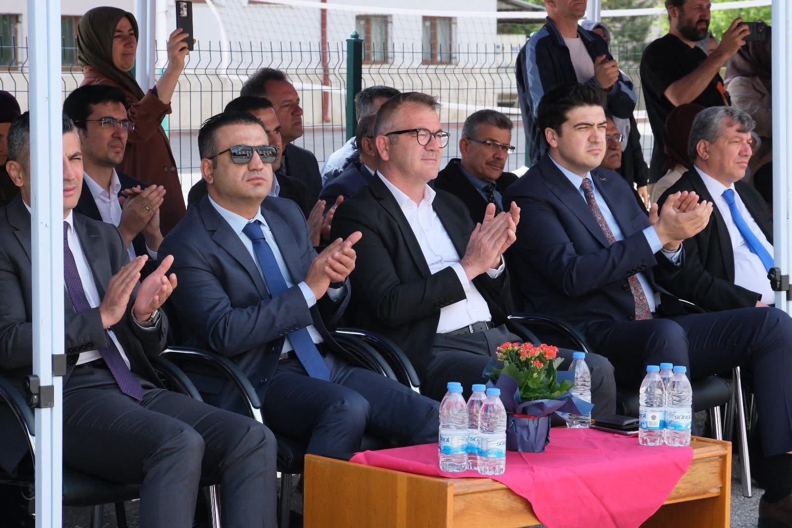 Seydişehir'de Bahar Coşkusu: Eti Alüminyum Emin Cengiz İlkokulu’ndan Muhteşem Şenlik - Görsel 2