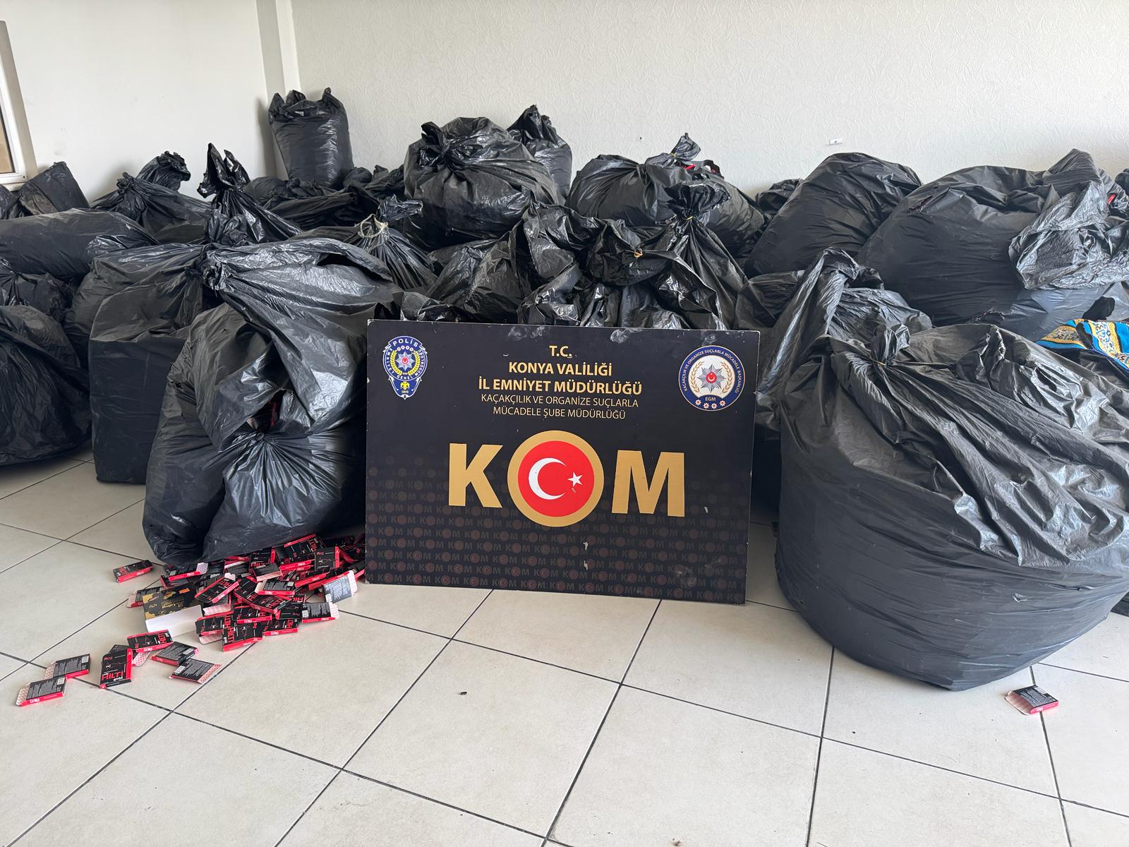 KONYA'DA 20 MİLYON LİRALIK CİNSEL İÇERİKLİ ÜRÜN OPERASYONU: 1 GÖZALTI - Görsel 11