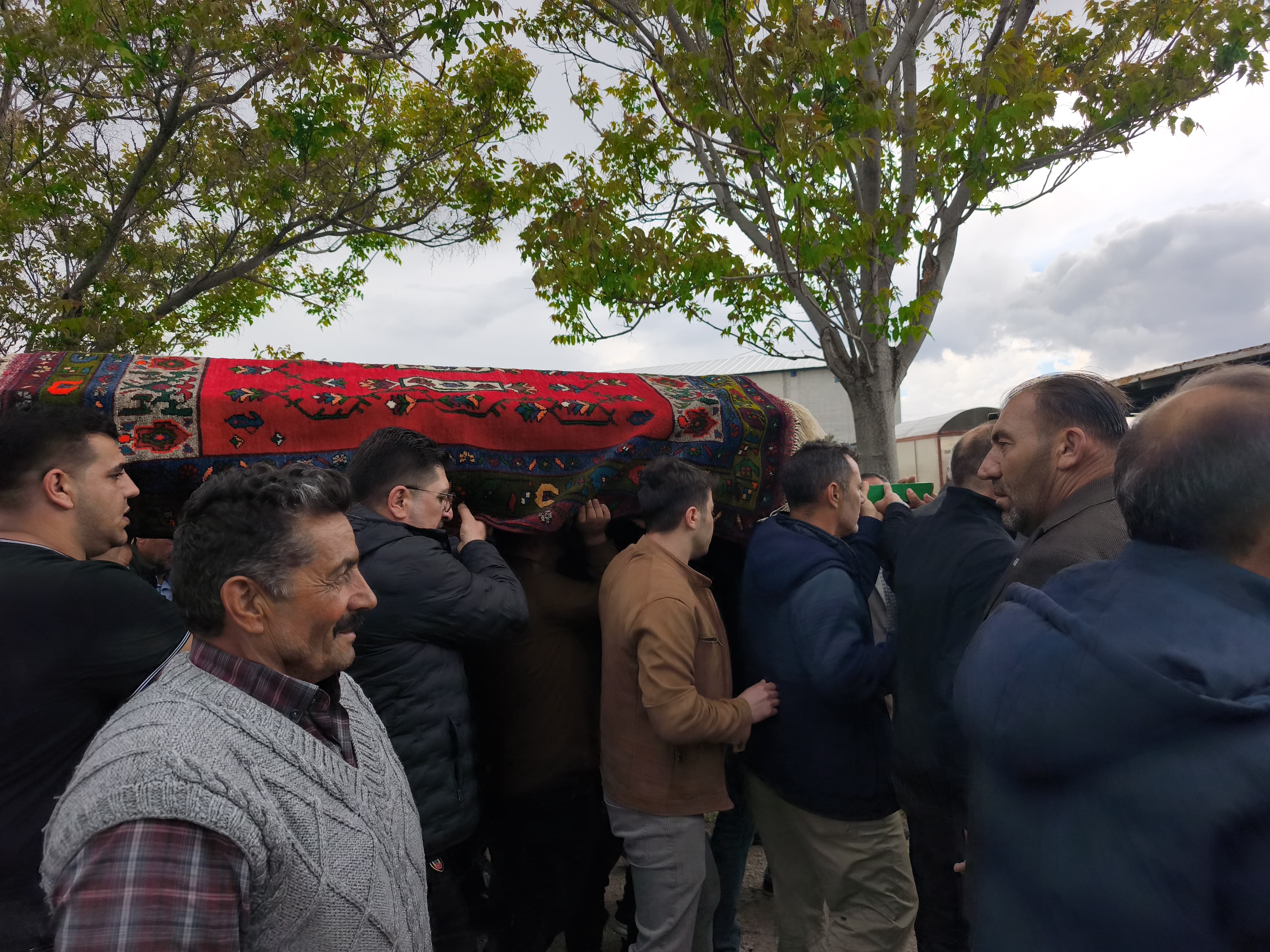 Konya’da sevenleri Recep Konuk’un oğlu Fatih Konuk’a son görevini yaptı - Görsel 5