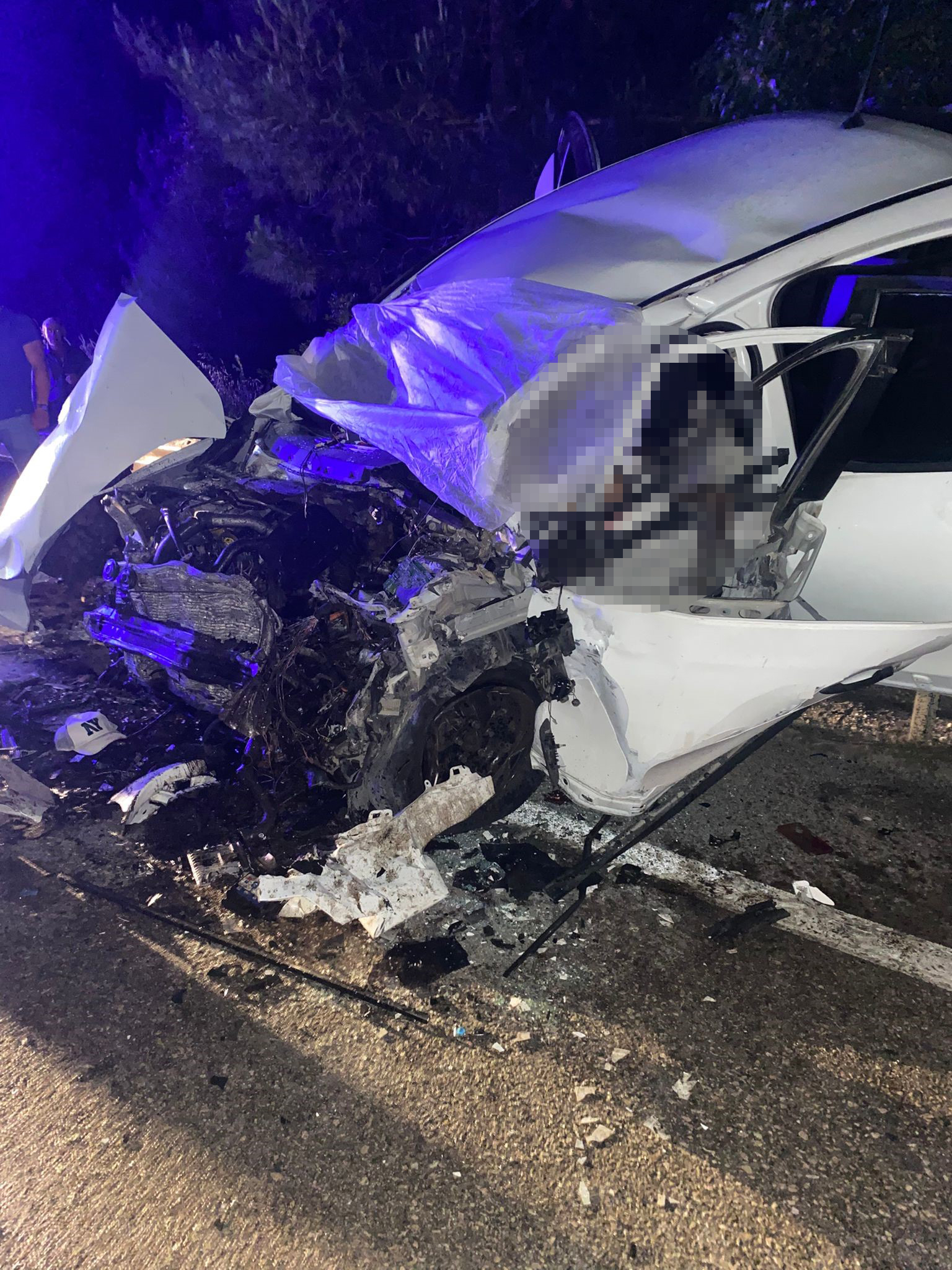 Burdur'da 4 aracın karıştığı zincirleme kaza: 4 ölü, 11 yaralı - Görsel 2