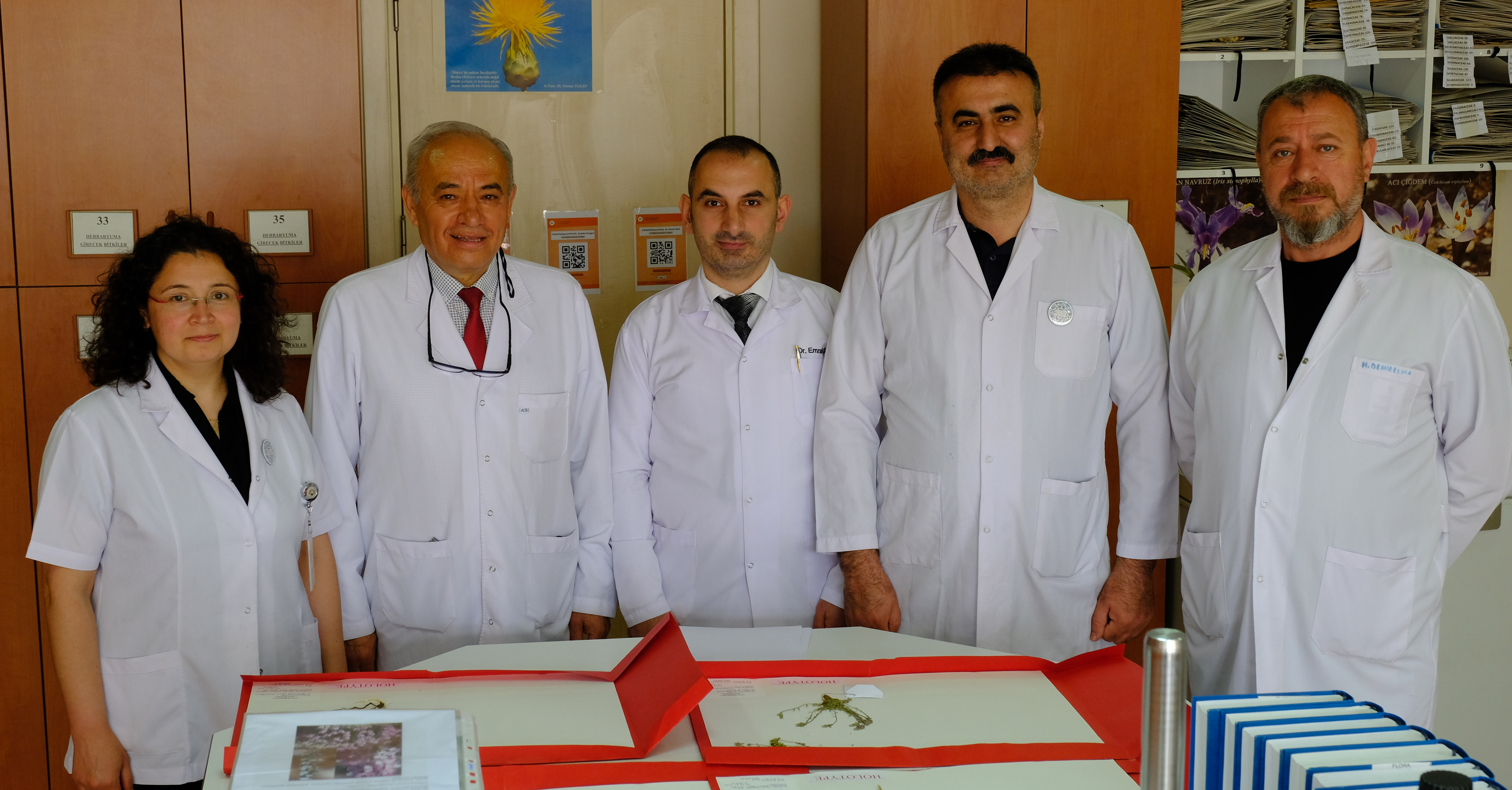 Bilim dünyasına kazandırdığı 4 yeni bitki türünden birine eşinin adını verdi - Görsel 6