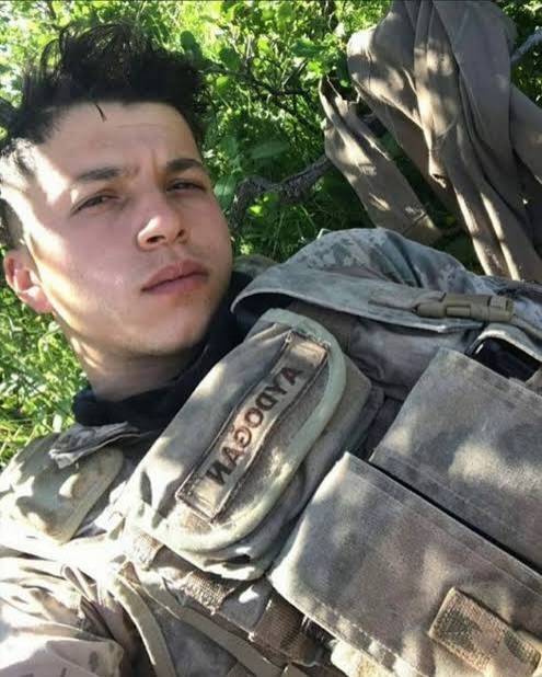 Şehit Burak Aydoğan Şehadetinin Yıl Dönümünde Rahmet ve Dualarla Anıldı - Görsel 2