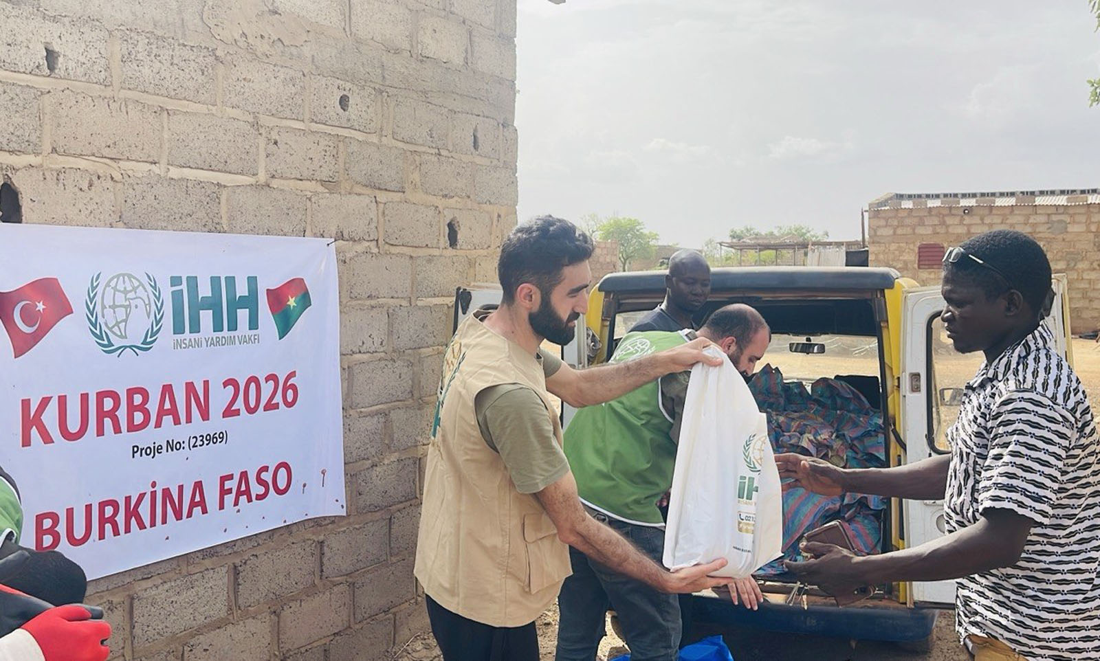 İHH, kurban paylarını 61 ülkedeki ihtiyaç sahiplerine ulaştırdığını duyurdu - Görsel 4