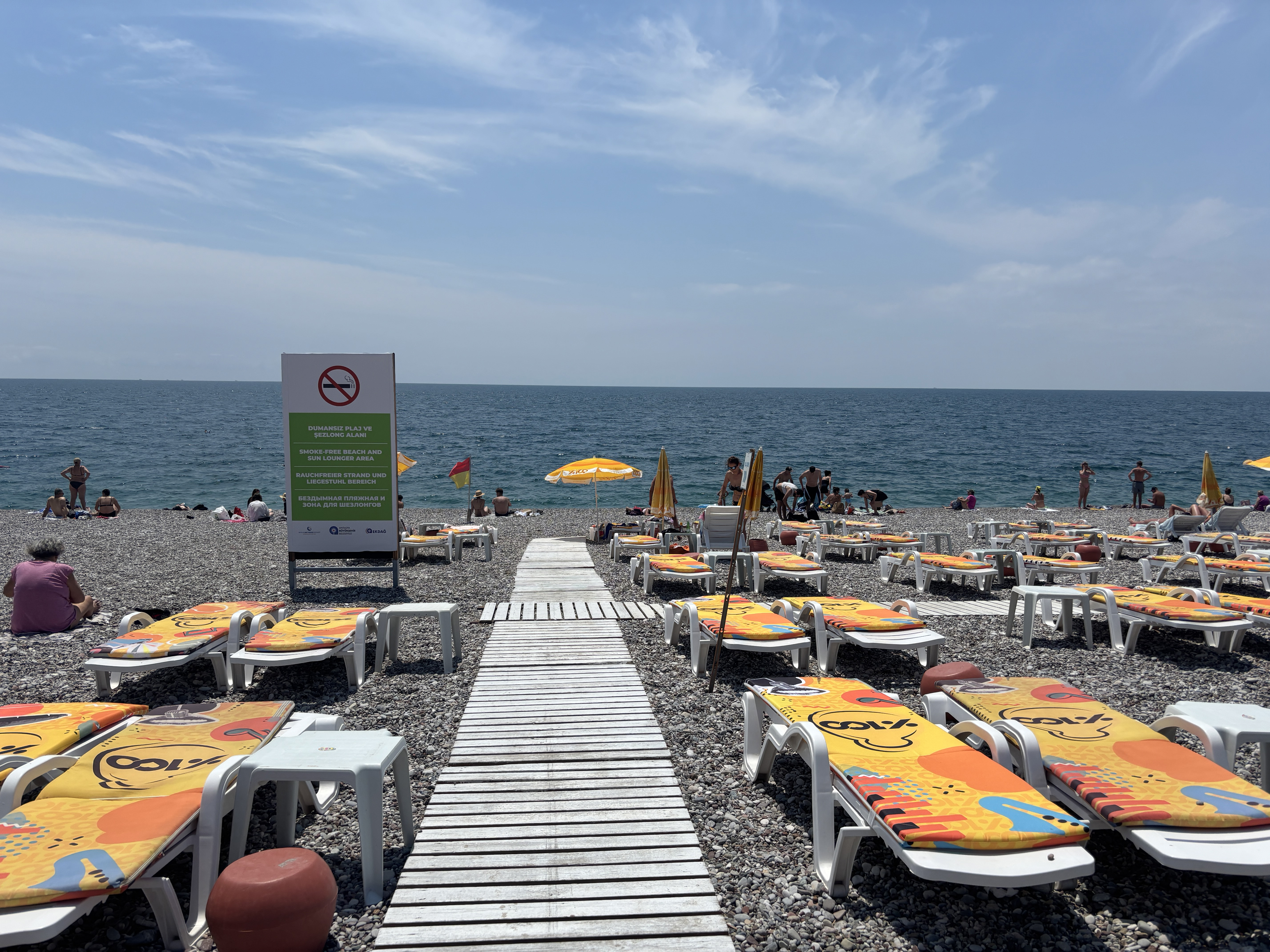 Antalya - Sahillerde ‘dumansız plaj’ dönemi - Görsel 2