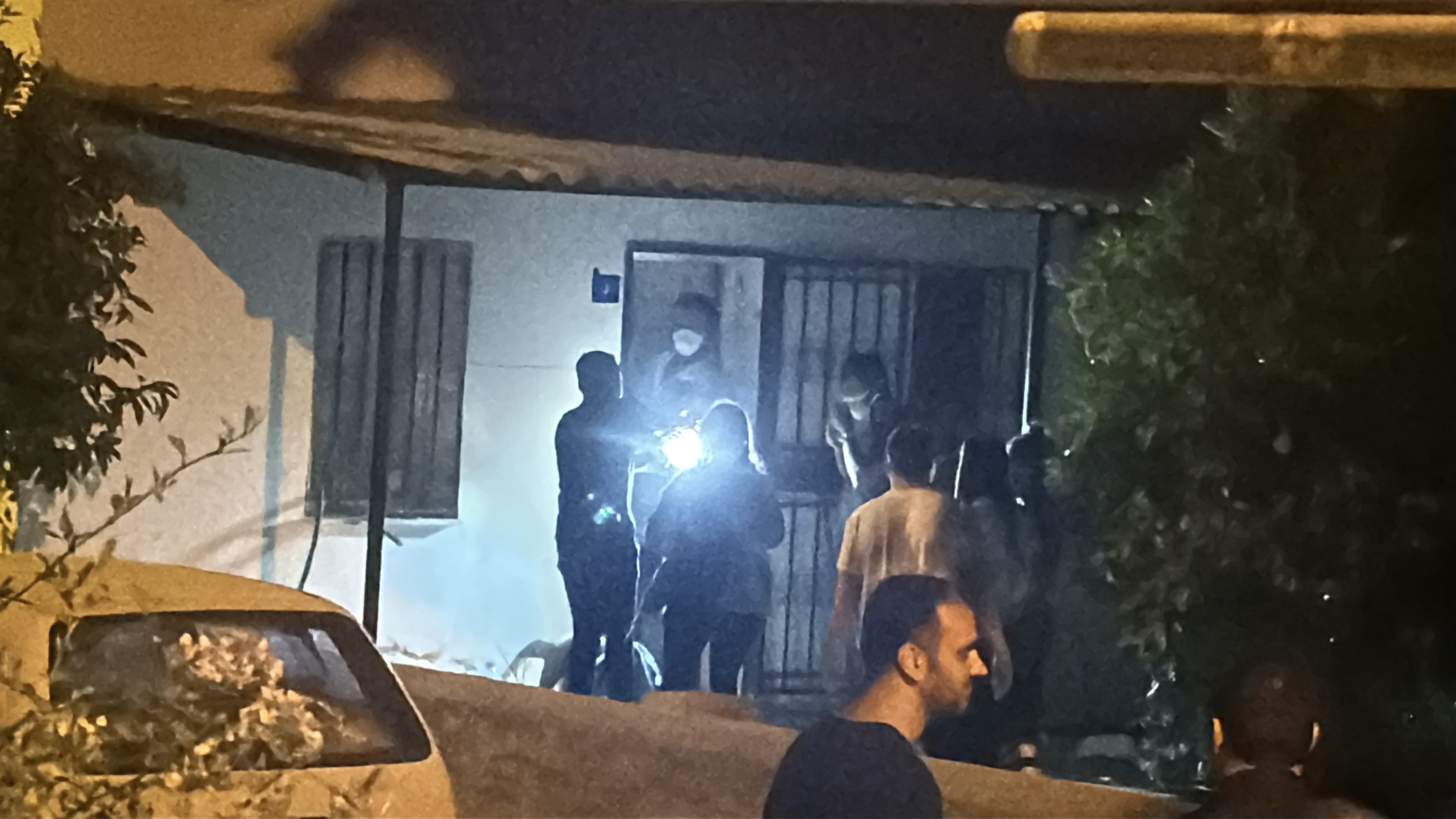 Babasının cenazesiyle 2 gün aynı evde yaşadı - Görsel 3