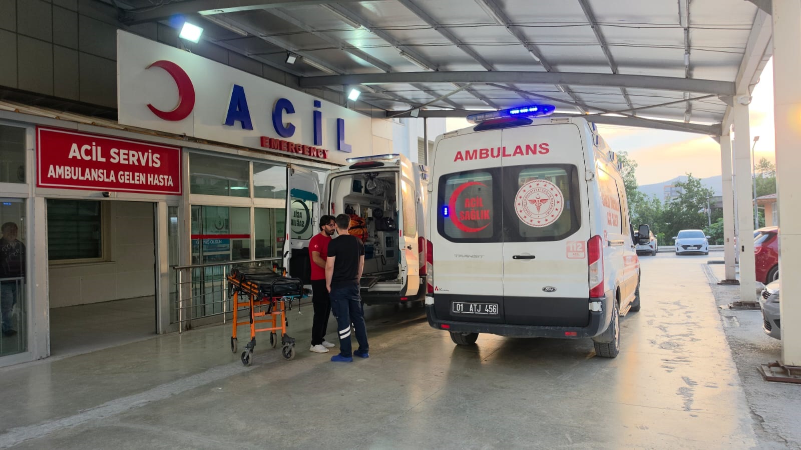 Adana - 'Kız kaçırma' husumetinde baba ve oğlu öldürüldü - Görsel 3